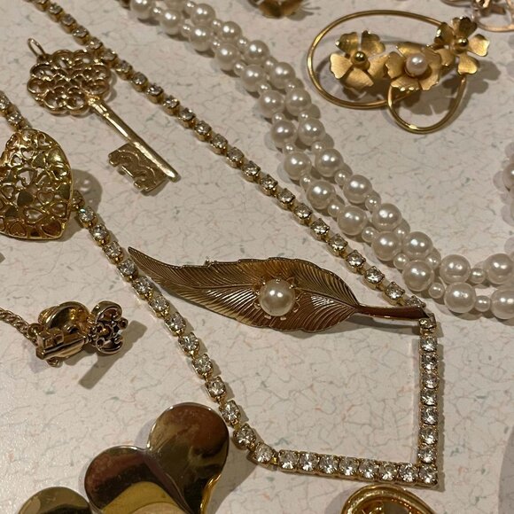 VTG 1950s-Y2K Hodge Podge Hearts & Love Valentine Jewelry Lot - Picture 10 of 16